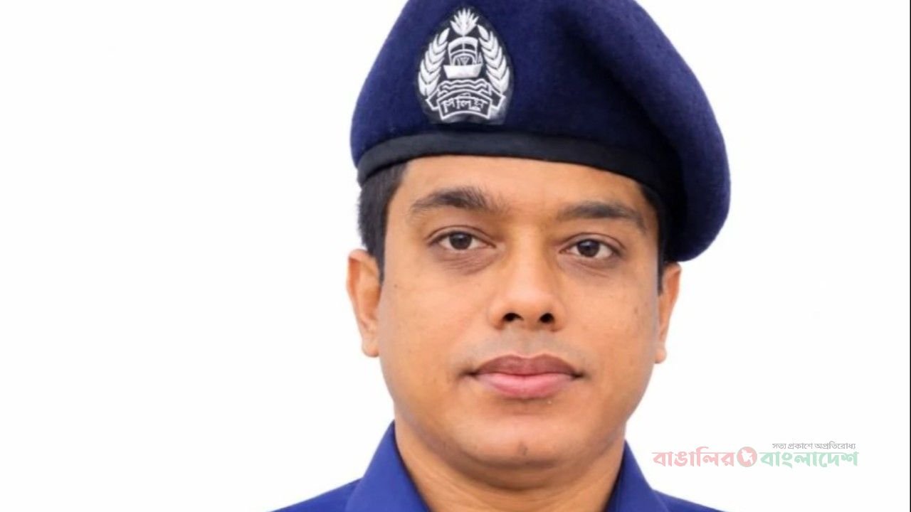 ইলিয়াসের পর একই থানার এএসআই অতনুর ঘুস নেওয়ার ভিডিও ভাইরাল