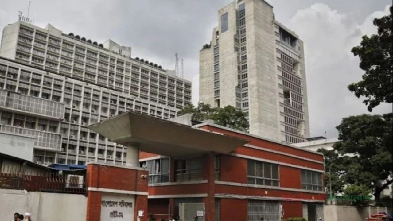 সরানো হচ্ছে সচিবালয়