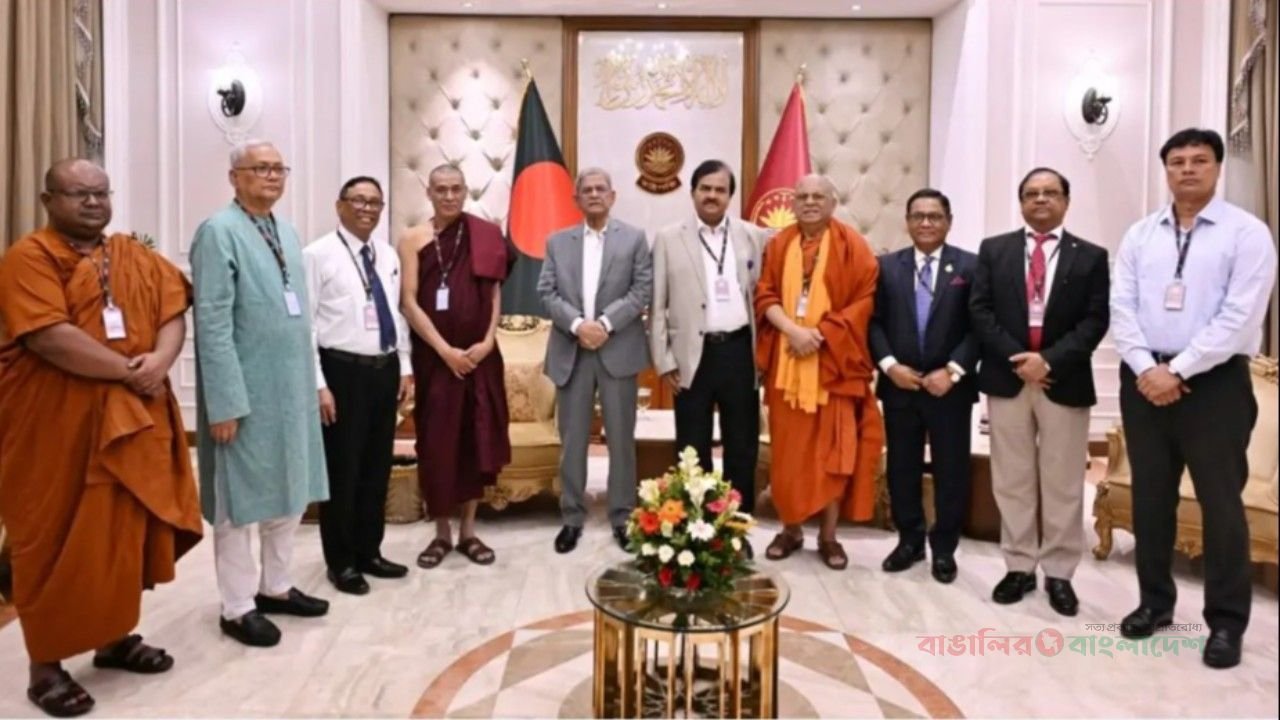 সংখ্যালঘুদের অধিকার নিশ্চিতে জাতীয় কমিটি গঠনের পরামর্শ রাষ্ট্রপতির