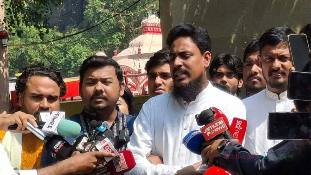 রাষ্ট্র ব্যবস্থা নিতে পারছে না বলে ইশরাককে অস্ত্র হাতে নামতে হয়েছে-আখতার