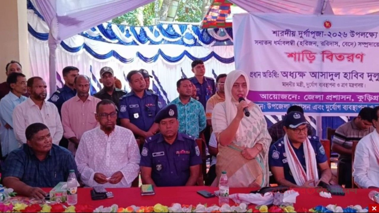 দেড় মিনিটে মন্ত্রীকে ৩৫ বার ‘স্যার’ বলে ভাইরাল ইউএনও